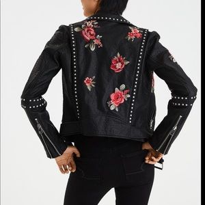 American Eagle Outfitters Black Floral Embroidered Jacket